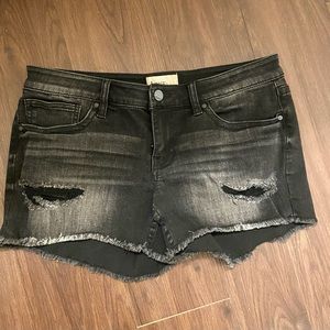 Size 28 black BKE stretch shorts.